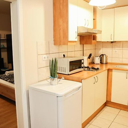 Charming & Unique Apartment In Budapest Vibrant City Center 外观 照片